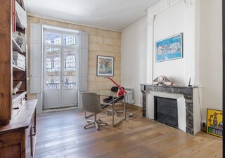 T3