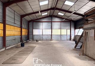 Locaux industriels