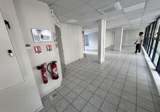 Locaux commerciaux